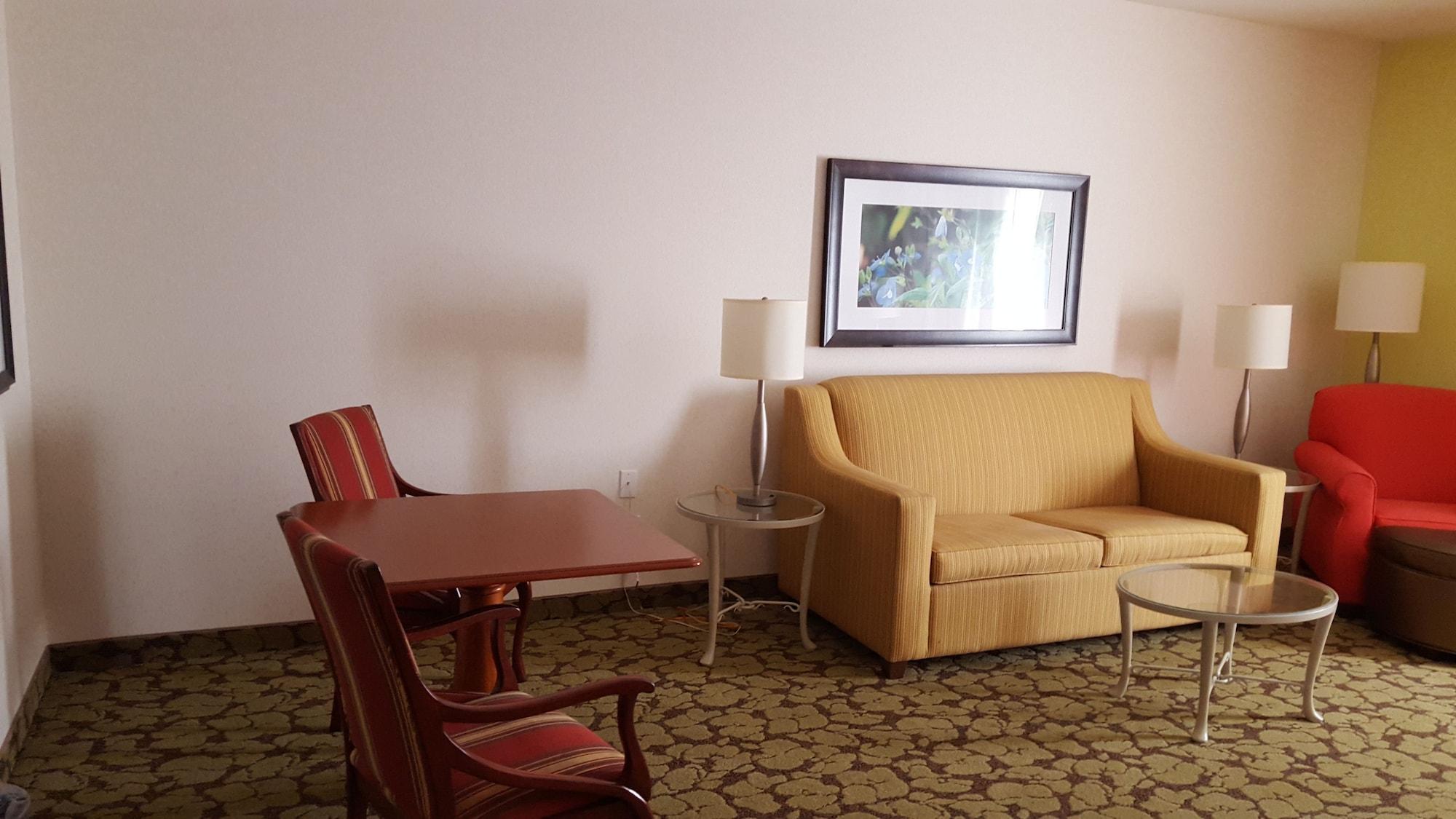 Hilton Garden Inn Redding Ngoại thất bức ảnh
