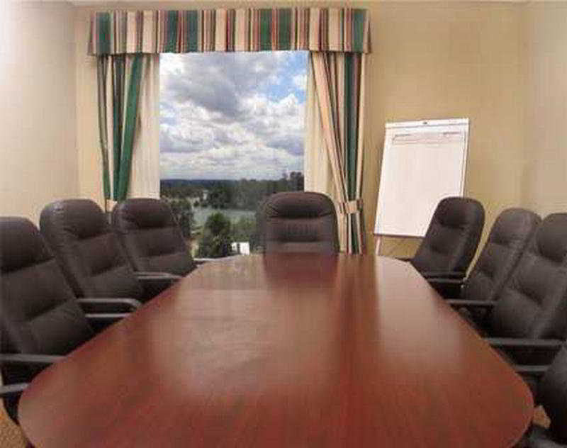 Hilton Garden Inn Redding Ngoại thất bức ảnh
