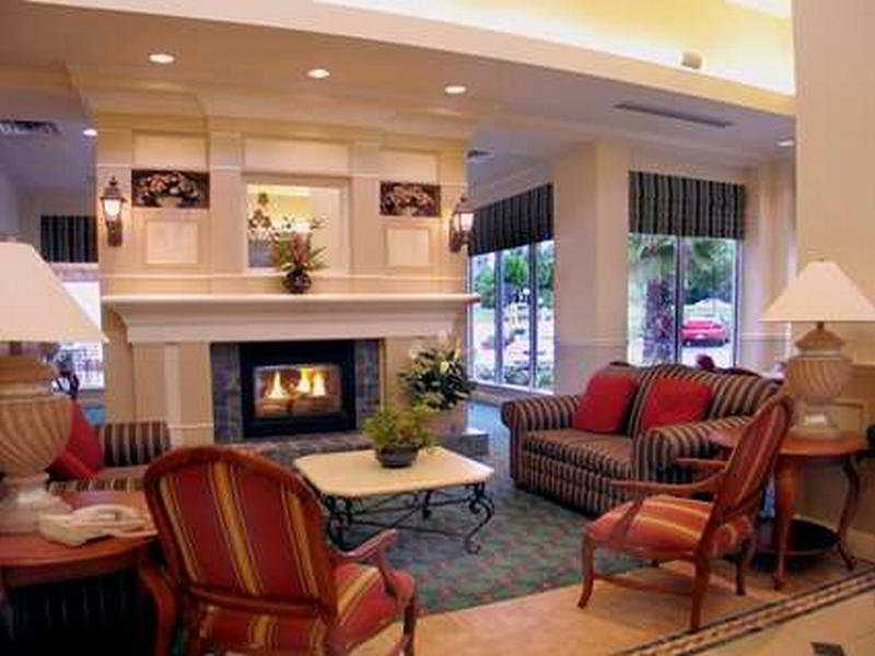 Hilton Garden Inn Redding Ngoại thất bức ảnh